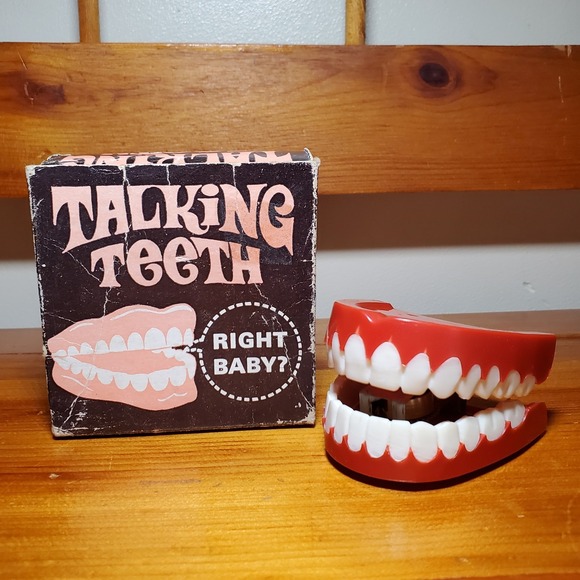 Other - Fishlove & Co Wind-Up Talking Teeth w/Original Box (No Key) US Vintage 1970
